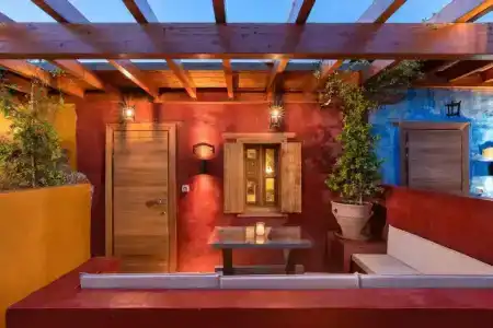 10Gr & Wine Bar Rhodes - 43
