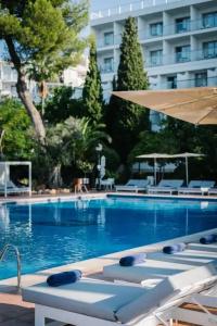 Thb Los Molinos Adults Only - 0