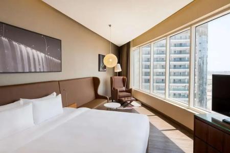 Radisson Blu, Dubai Canal View - 42