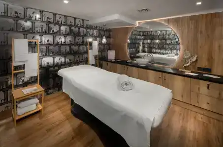 Starlight Suiten Budapest - 41