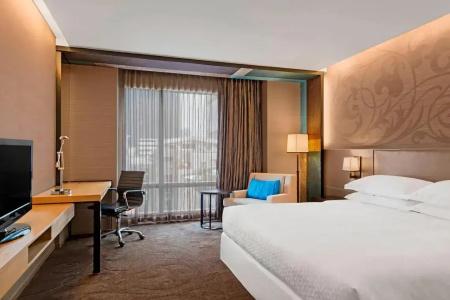 Four Points by Sheraton Bangkok, Sukhumvit 15 - SHA Certified - 54