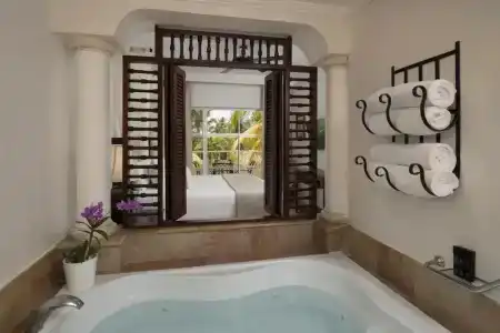Meliá Caribe Beach Resort-All Inclusive - 11