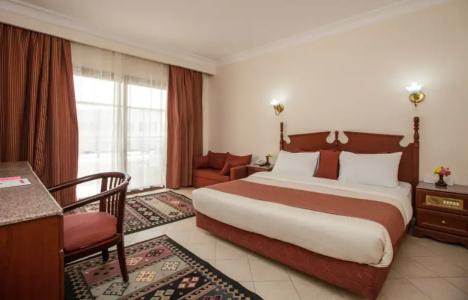 Aladdin Beach Resort - Families and Couples Only - 33