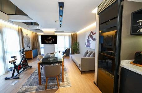Broyt Suites - 55