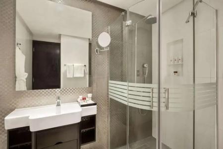 Wyndham Garden - 71