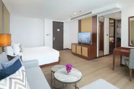 The Berkeley Pratunam - 73