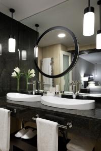 Hyatt Regency Hesperia - 81