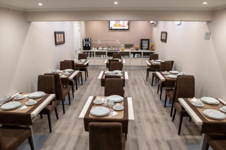 Dinya Lisbon & Lounge Bar - 25