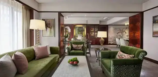 Shangri-La - 52