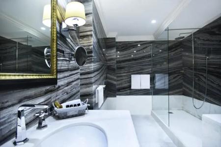 Ambassadori Hotel Tbilisi - 76