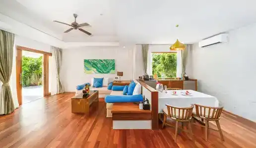 Hideaway Beach Resort & Spa - 36