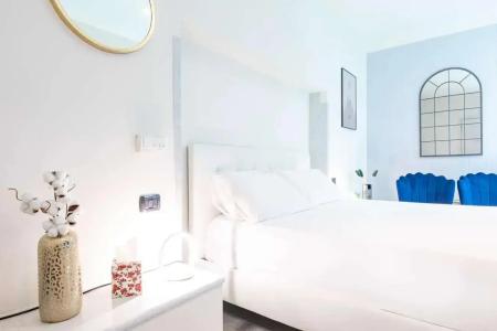 b&b Too Cute 2b Str8 - 80