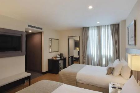 Miramar by Windsor - 42