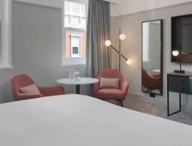 Hilton Brighton Metropole - 36