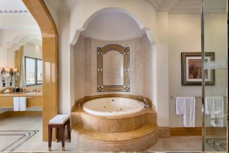 Shangri-La Qaryat Al Beri, Abu Dhabi - 55