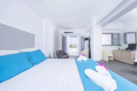 Blue Waves Suites & - 104