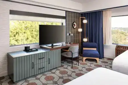 Holiday Inn Charlotte University, An Ihg - 6