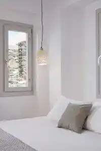 Elysian Santorini - 82