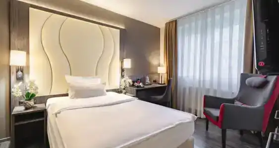 Best Western Schmoeker-Hof - 53