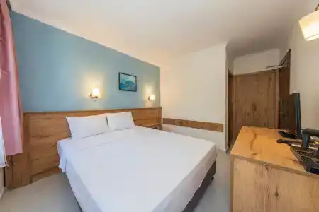 Katre Oludeniz - 43