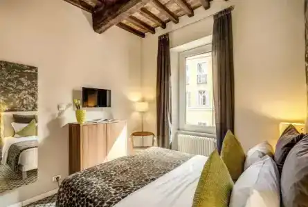 Trevi Beau Boutique - 85