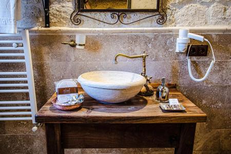 Sultan Cave Suites - 105