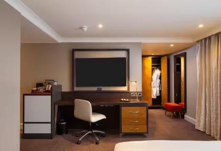 DoubleTree by Hilton London Ealing - 44