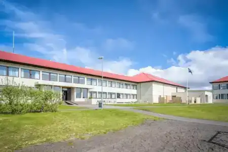 Hótel - 0
