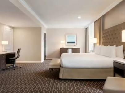 Hilton New Orleans / St. Charles Avenue - 67