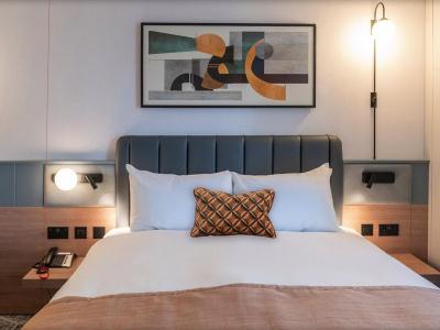Crowne Plaza Birmingham City, An Ihg - 49