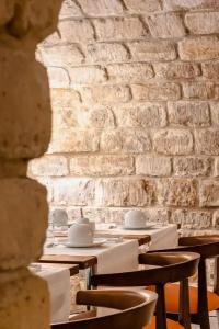 Hôtel Jardin de Cluny - 17