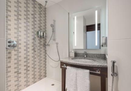 Hampton By Hilton Dubai Al Barsha - 45