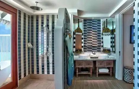 SAii Lagoon Maldives, Curio Collection by Hilton - 100
