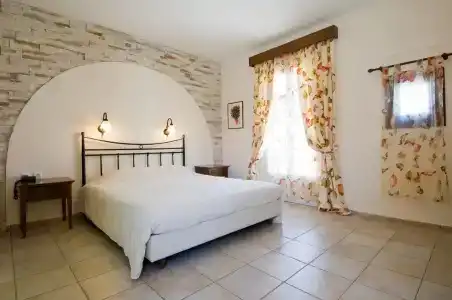 Naxos Palace - 39