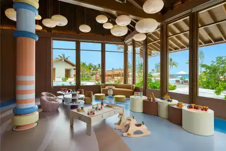 Centara Grand Lagoon Maldives - 12