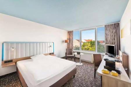 Park Inn by Radisson Dresden - 46