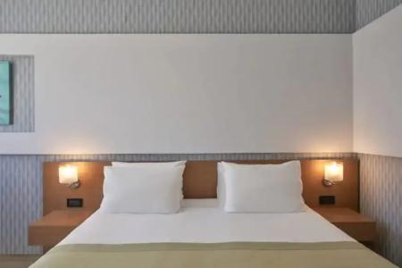 Atlantica Amalthia Beach - Adults Only - 41