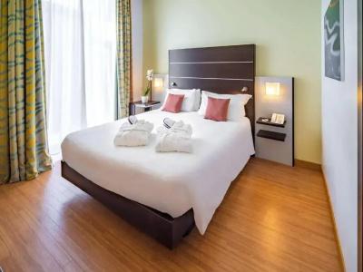 Mercure Napoli Centro Angioino - 3