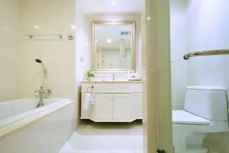 Centre Point Silom - 62