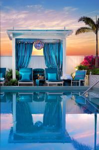 Ocean Key & Spa, a Noble House - 11