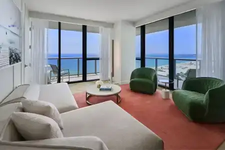 W South Beach - 62