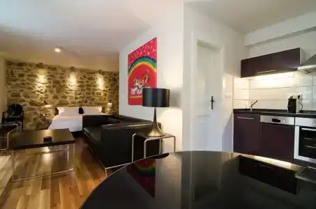 Divota Apartment - 208