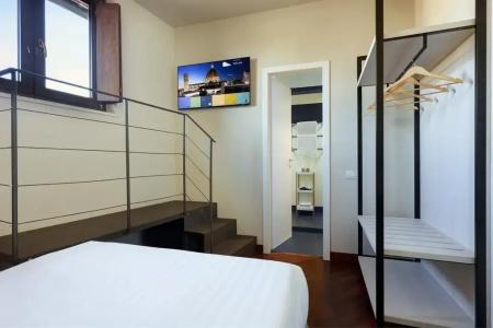 Grand Cavour - 32