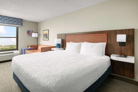 Hampton Inn - 3