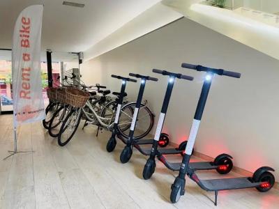 ApartBcn Montjuic - 24