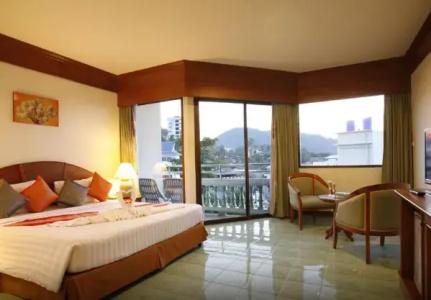 Jiraporn Hill Resort - 25