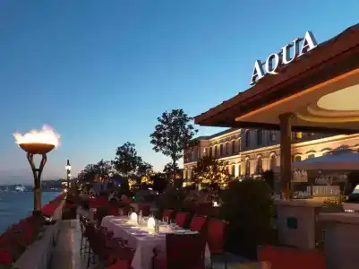 Four Seasons Istanbul at the Bosphorus - 15