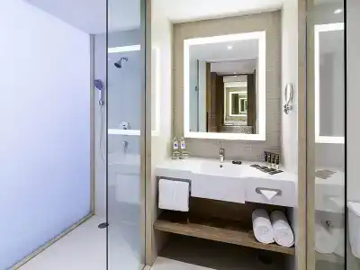 Novotel Phuket City Phokeethra - Sha Extra Plus - 76