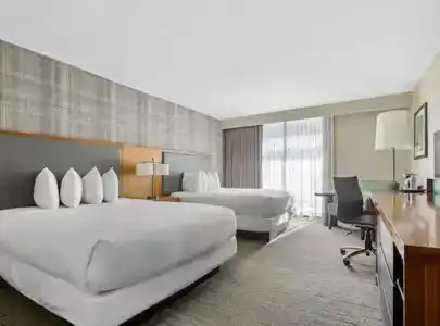 DoubleTree by Hilton - The Yarrow - 9