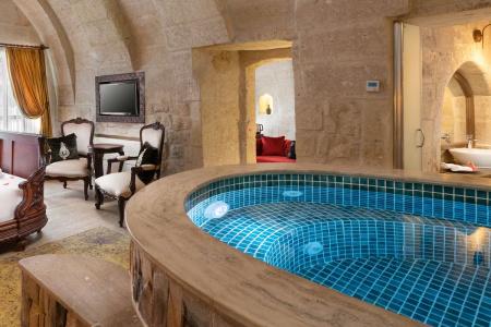 Elysion Cave Suites - 82